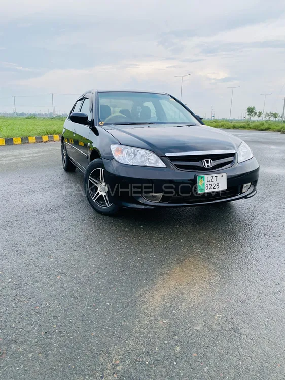 Honda Civic 2005 for Sale in Faisalabad Image-1