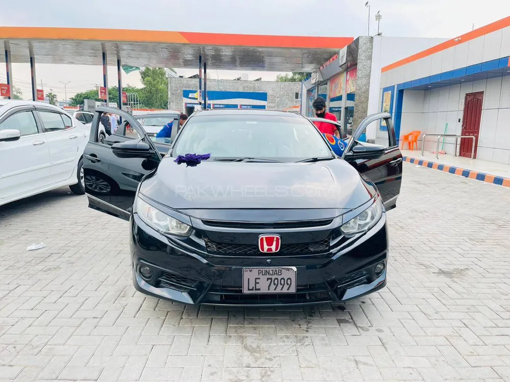 Honda Civic 2017 for Sale in Sialkot Image-1
