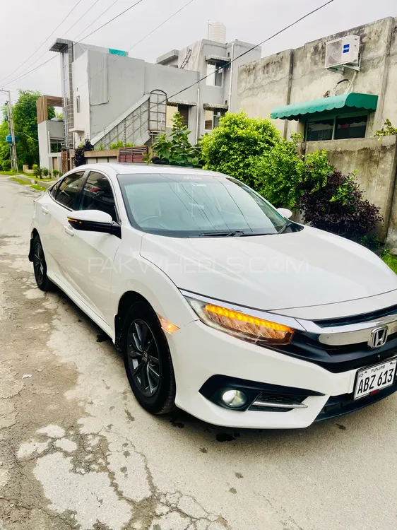 Honda Civic 2020 for Sale in Lahore Image-1