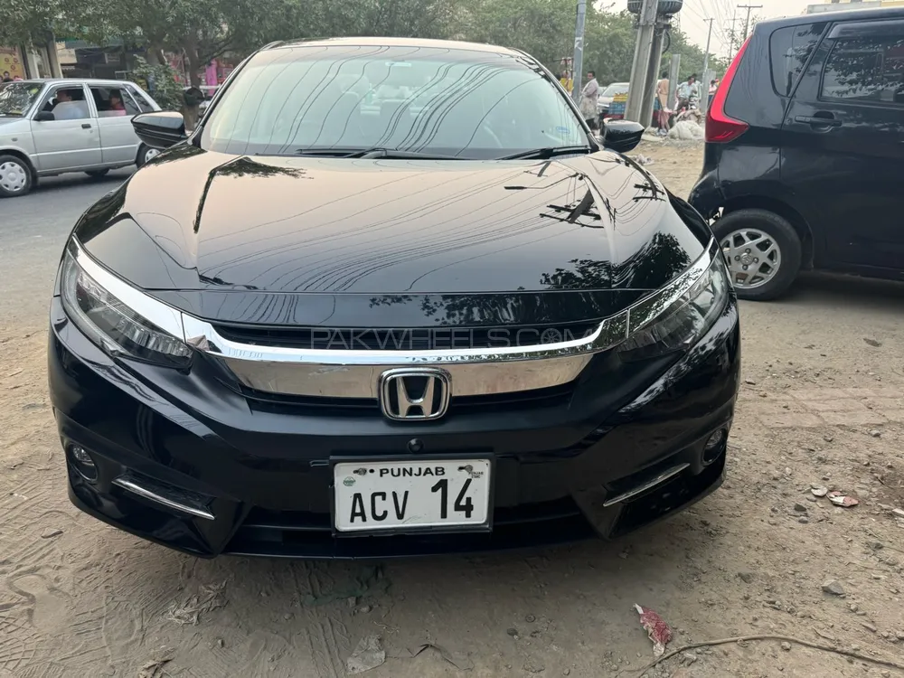 Honda Civic 2021 for Sale in Lahore Image-1