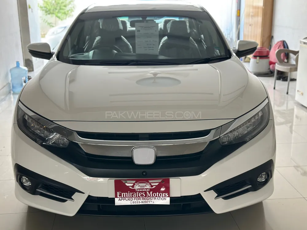 Honda Civic 2022 for Sale in Peshawar Image-1