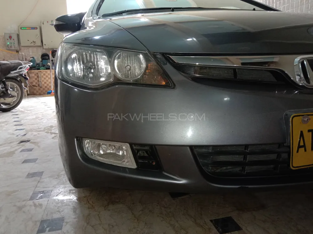 Honda Civic 2010 for Sale in Karachi Image-1