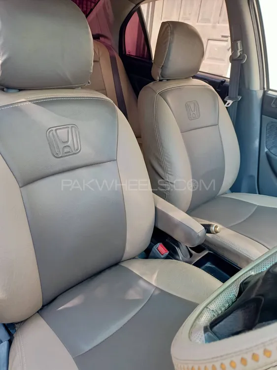Honda Civic 2001 for Sale in Fort Abbass Image-1