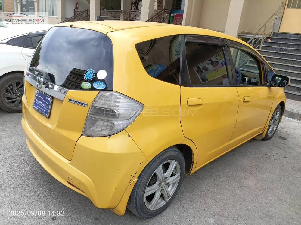 Honda Fit 2011 for Sale in Islamabad Honda Fit 2011 for Sale in Islamabad Image-4