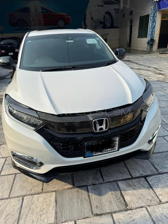 Honda Vezel 2019 for Sale in Islamabad Image-1