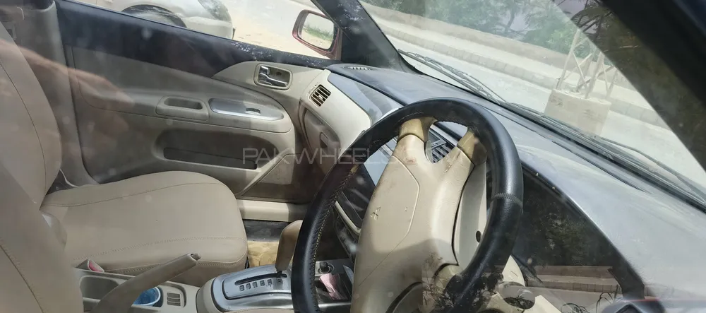 مٹسوبیشی لینسر 2005 for Sale in کراچی مٹسوبیشی لینسر 2005 for Sale in کراچی Image-11