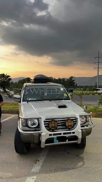 Mitsubishi Pajero 1994 for Sale in Islamabad Image-1