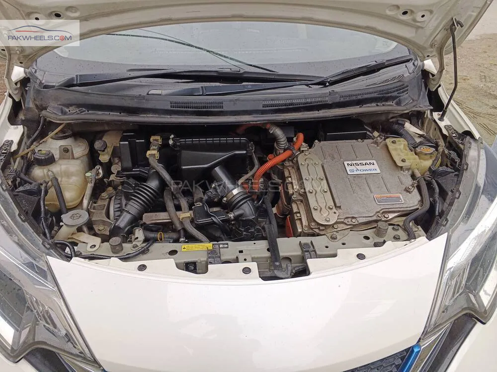 Nissan Note 2017 for Sale in Islamabad Nissan Note 2017 for Sale in Islamabad Image-8