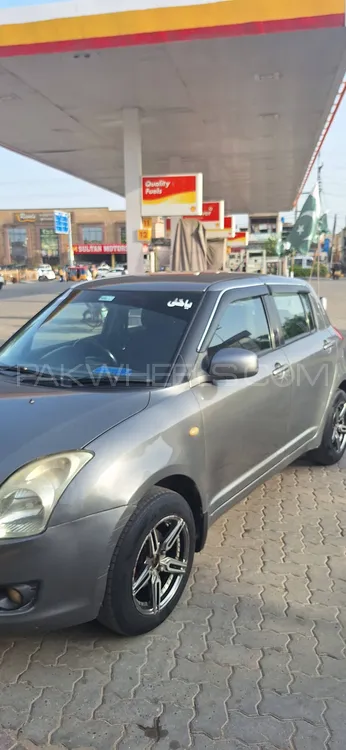 Suzuki Swift 2010 for Sale in Multan Image-1