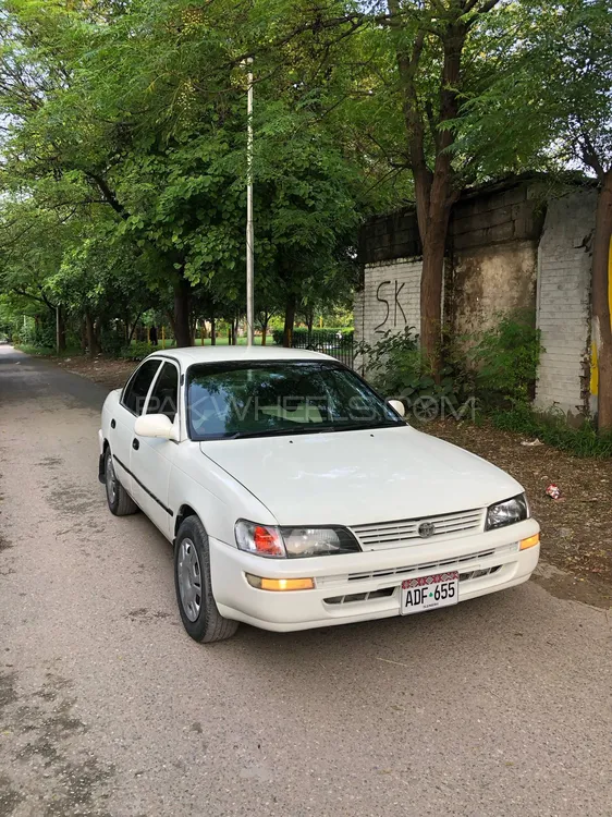 Toyota Corolla 2001 for Sale in Islamabad Image-1