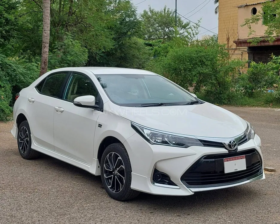 Toyota Corolla 2023 for Sale in Karachi Image-1