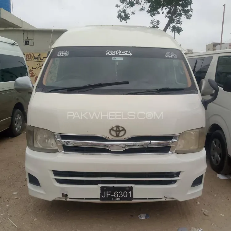 Toyota Hiace 2008 for Sale in Karachi Image-1
