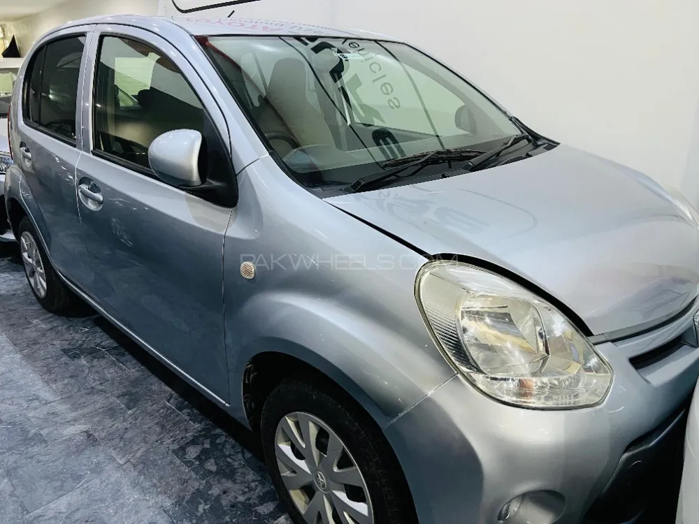 Toyota Passo 2015 for Sale in Lahore Image-1