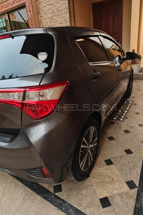 Toyota Vitz 2018 for Sale in Rawalpindi Image-1