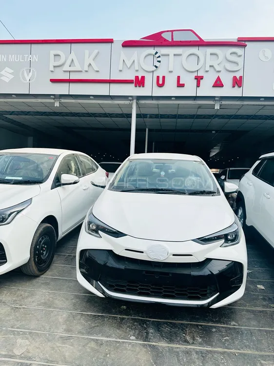 Toyota Yaris Sedan 2025 for Sale in Multan Image-1