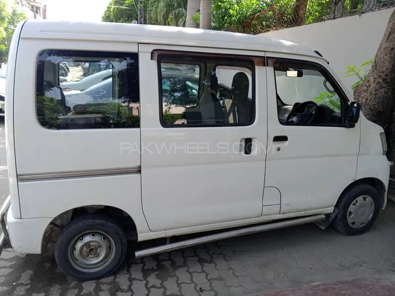 Daihatsu Hijet 2014 for Sale in Lahore Image-1