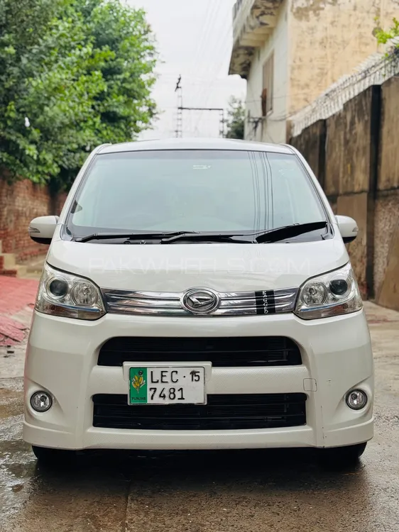 Daihatsu Move 2011 for Sale in Faisalabad Image-1