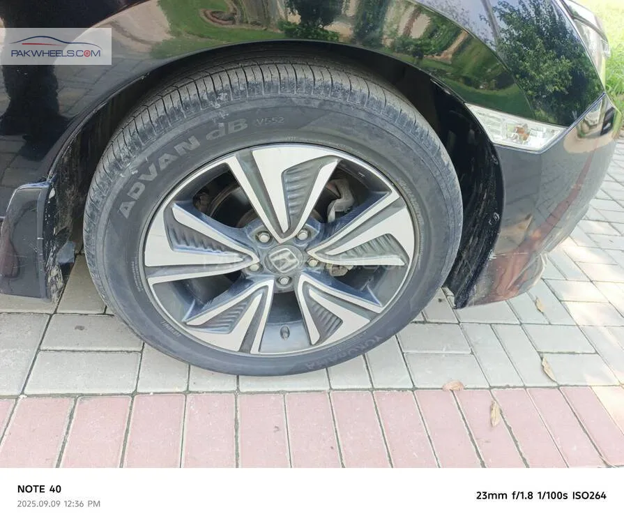 Honda Civic 2020 for Sale in Faisalabad Honda Civic 2020 for Sale in Faisalabad Image-14