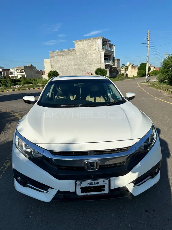 Honda Civic 2017 for Sale in Lahore Image-1