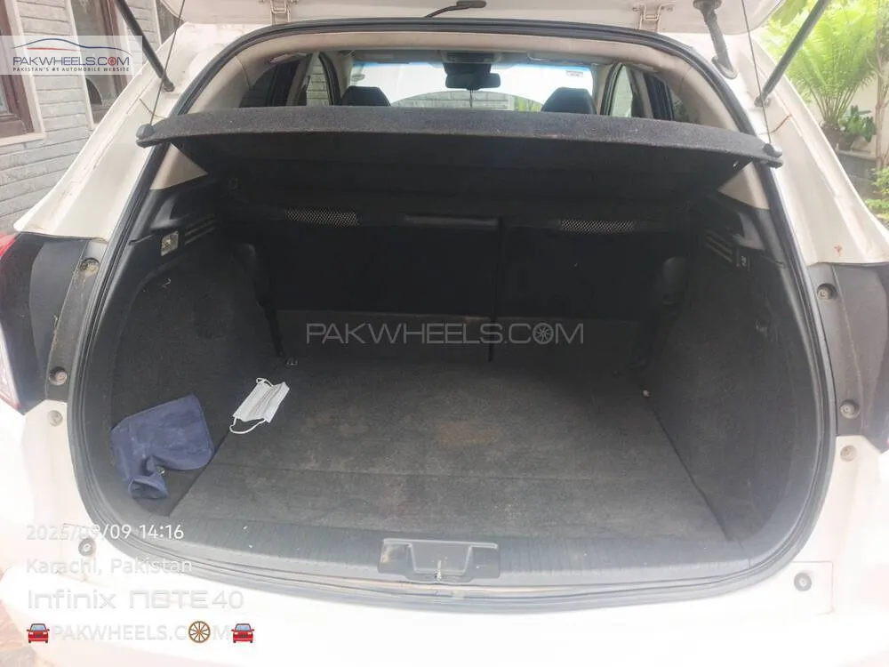 Honda Vezel 2017 for Sale in Karachi Honda Vezel 2017 for Sale in Karachi Image-7