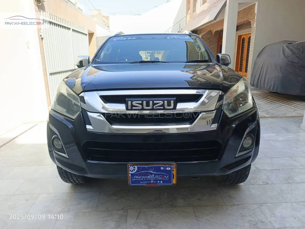 Isuzu D-Max 2019 for Sale in Multan Image-1