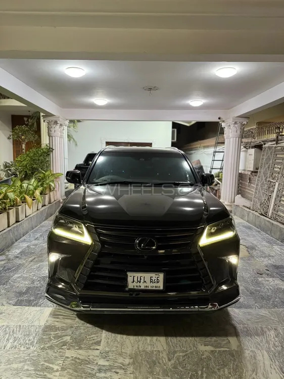 Lexus LX Series 2019 for Sale in Karachi Image-1