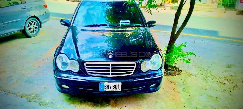 Mercedes Benz C Class 2006 for Sale in Lahore Image-1