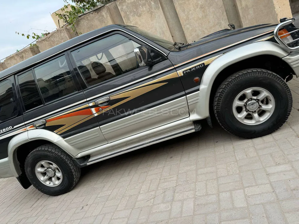 Mitsubishi Pajero 1995 for Sale in Multan Image-1