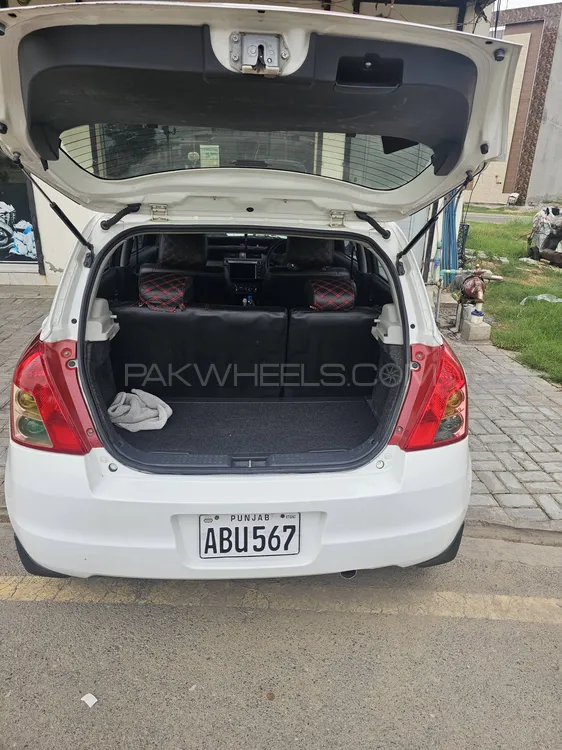 Suzuki Swift 2020 for Sale in Faisalabad Suzuki Swift 2020 for Sale in Faisalabad Image-3