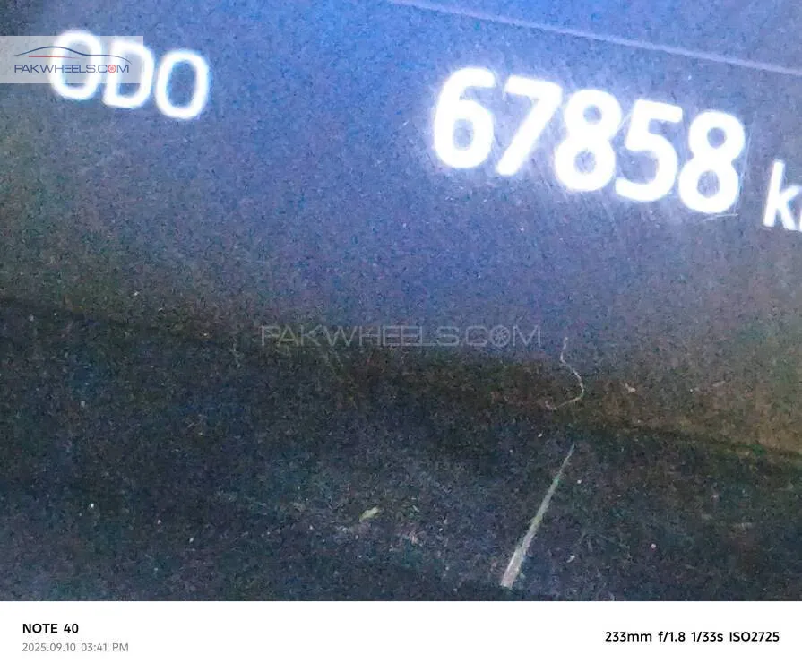 Toyota C-HR 2018 for Sale in Islamabad Toyota C-HR 2018 for Sale in Islamabad Image-9