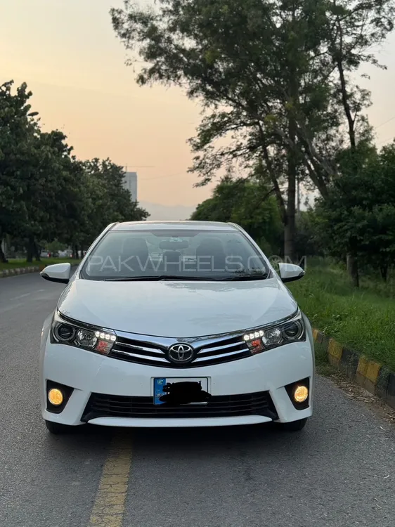Toyota Corolla 2016 for Sale in Islamabad Image-1