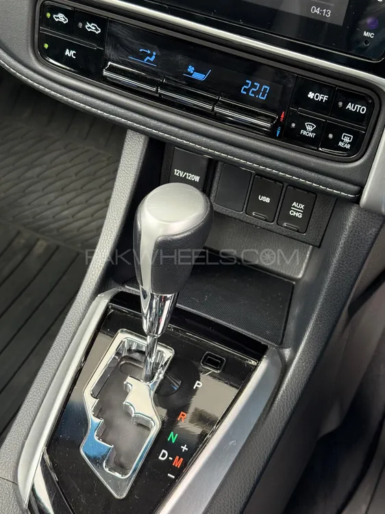 Toyota Corolla 2023 for Sale in Faisalabad Image-1