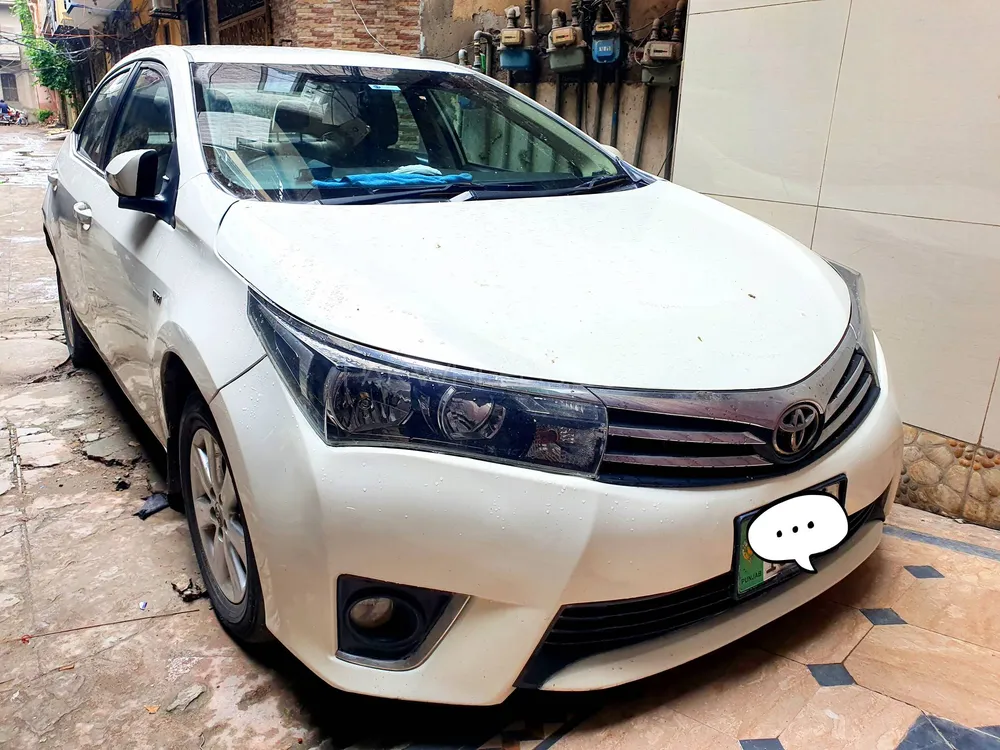 Toyota Corolla 2017 for Sale in Lahore Image-1