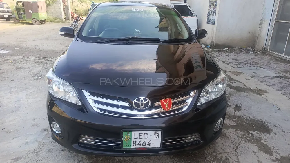 Toyota Corolla 2013 for Sale in Islamabad Image-1