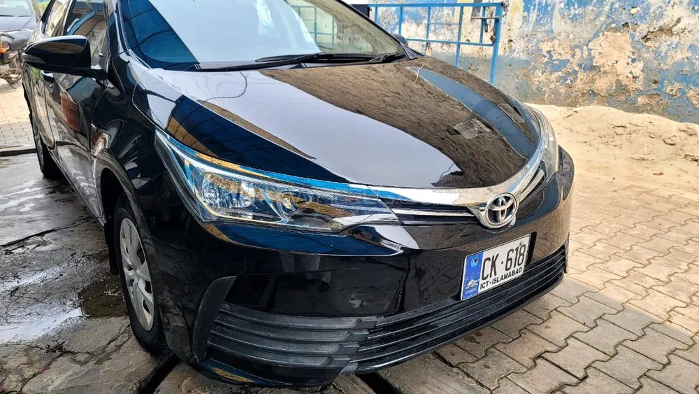 Toyota Corolla 2015 for Sale in Mandi bahauddin Image-1