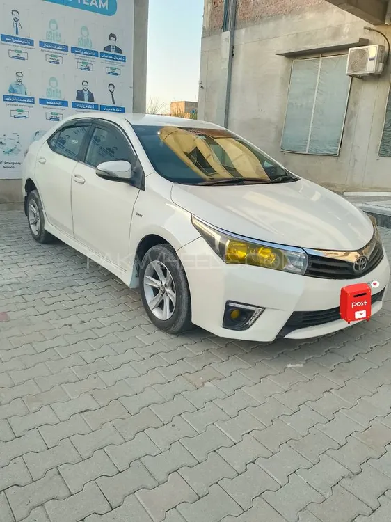 Toyota Corolla 2015 for Sale in Faisalabad Image-1