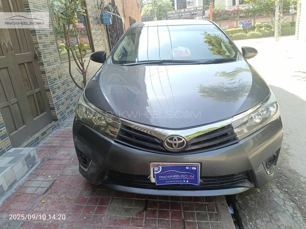 ٹویوٹا کرولا 2017 for Sale in ملتان Image-1