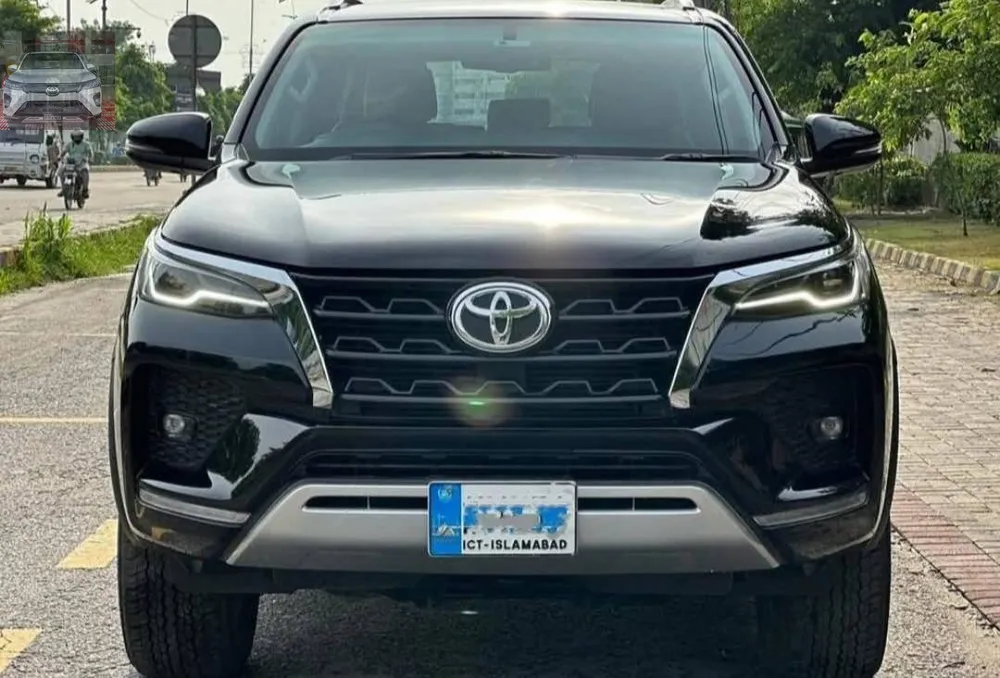 Toyota Fortuner 2022 for Sale in Lahore Image-1