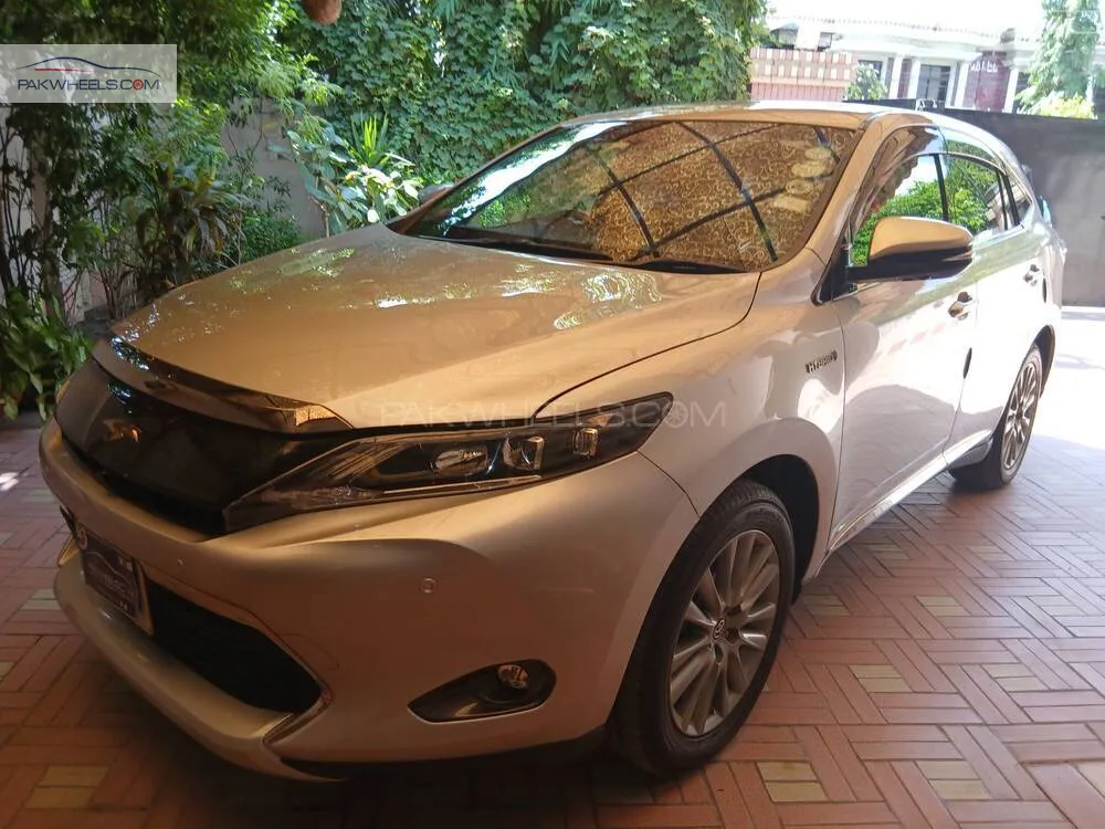 Toyota Harrier 2014 for Sale in Lahore Toyota Harrier 2014 for Sale in Lahore Image-4