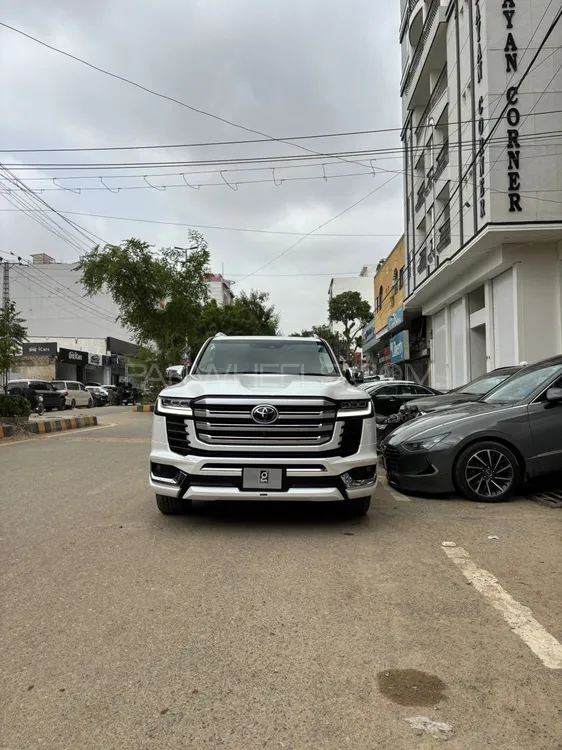 Toyota Land Cruiser 2021 for Sale in Karachi Image-1