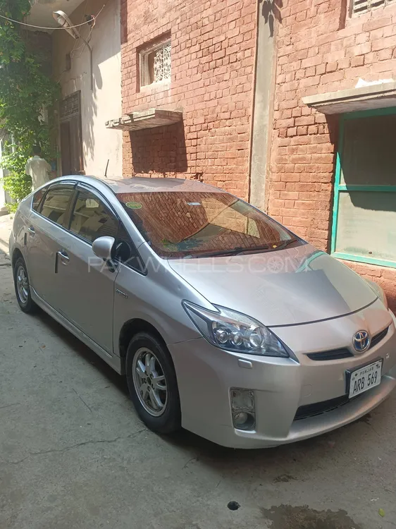 Toyota Prius 2009 for Sale in Lahore Image-1