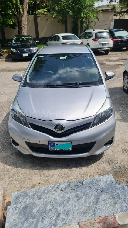 Toyota Vitz 2011 for Sale in Islamabad Image-1