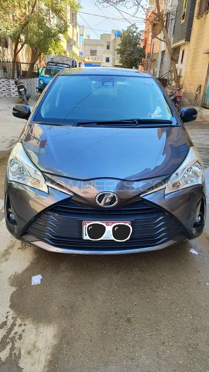 Toyota Vitz 2018 for Sale in Karachi Image-1