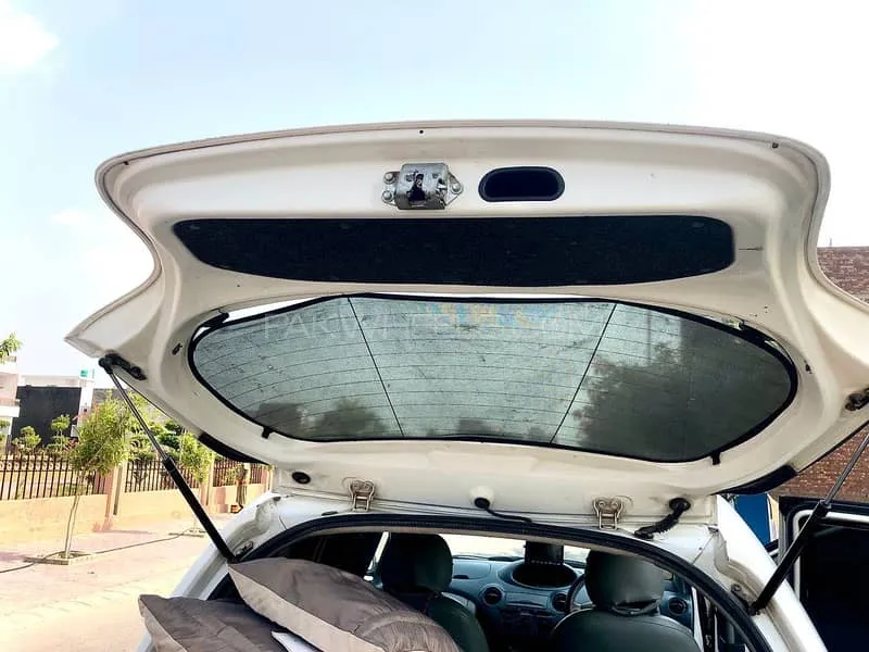 Toyota Vitz 1999 for Sale in Dera Ghazi Khan Image-1