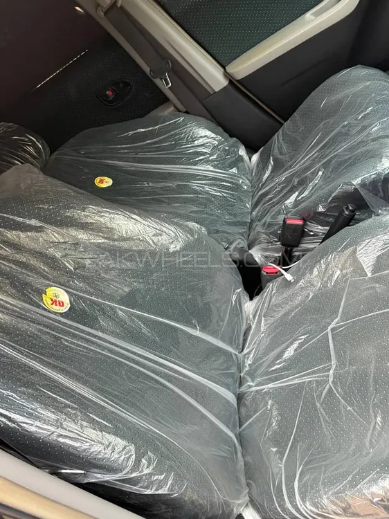 Toyota Vitz 2006 for Sale in Dera Ghazi Khan Image-1