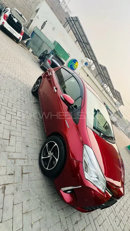 Toyota Vitz 2019 for Sale in Faisalabad Image-1