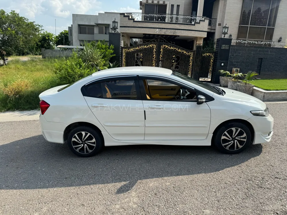 Honda City 2020 for Sale in Islamabad Honda City 2020 for Sale in Islamabad Image-7