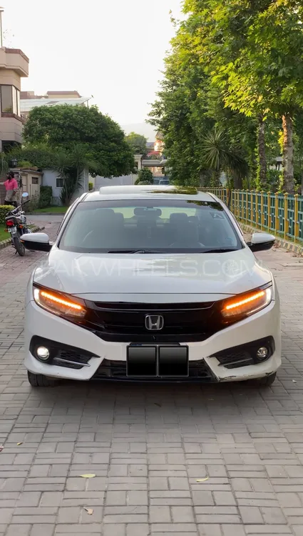 Honda Civic 2020 for Sale in Islamabad Image-1