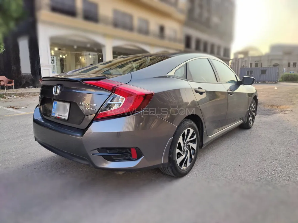 Honda Civic 2018 for Sale in Rawalpindi Image-1