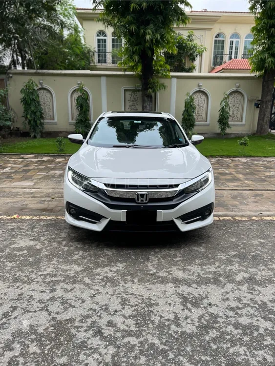 Honda Civic 2021 for Sale in Lahore Image-1